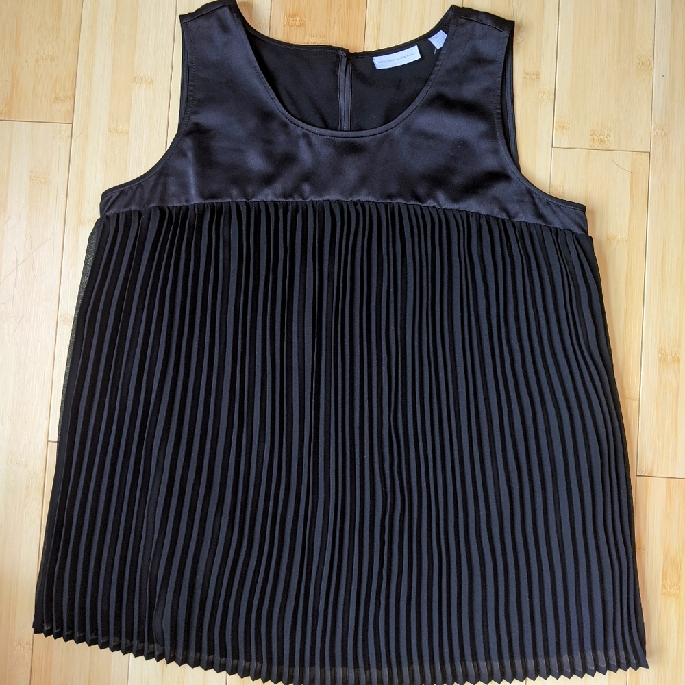 New York & Co Medium M sleeveless blouse black